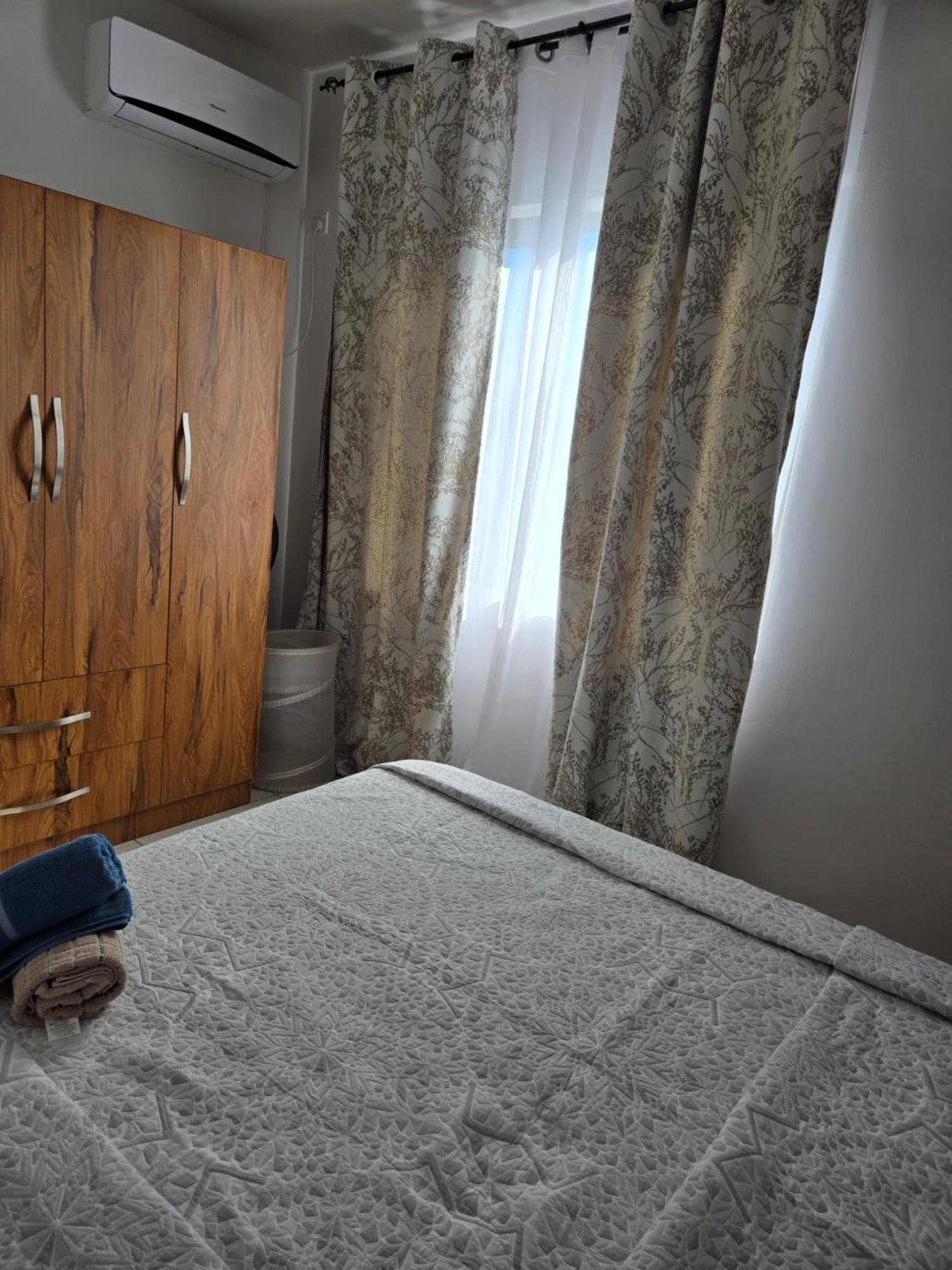 Modern And Cosy Condo: Westwood Apartments Flic en Flac Ngoại thất bức ảnh
